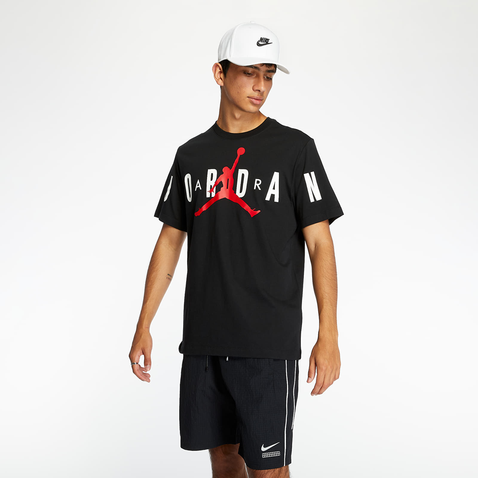 Marškinėliai Jordan Brand Stretch Tee Black/ White/ Gym Red