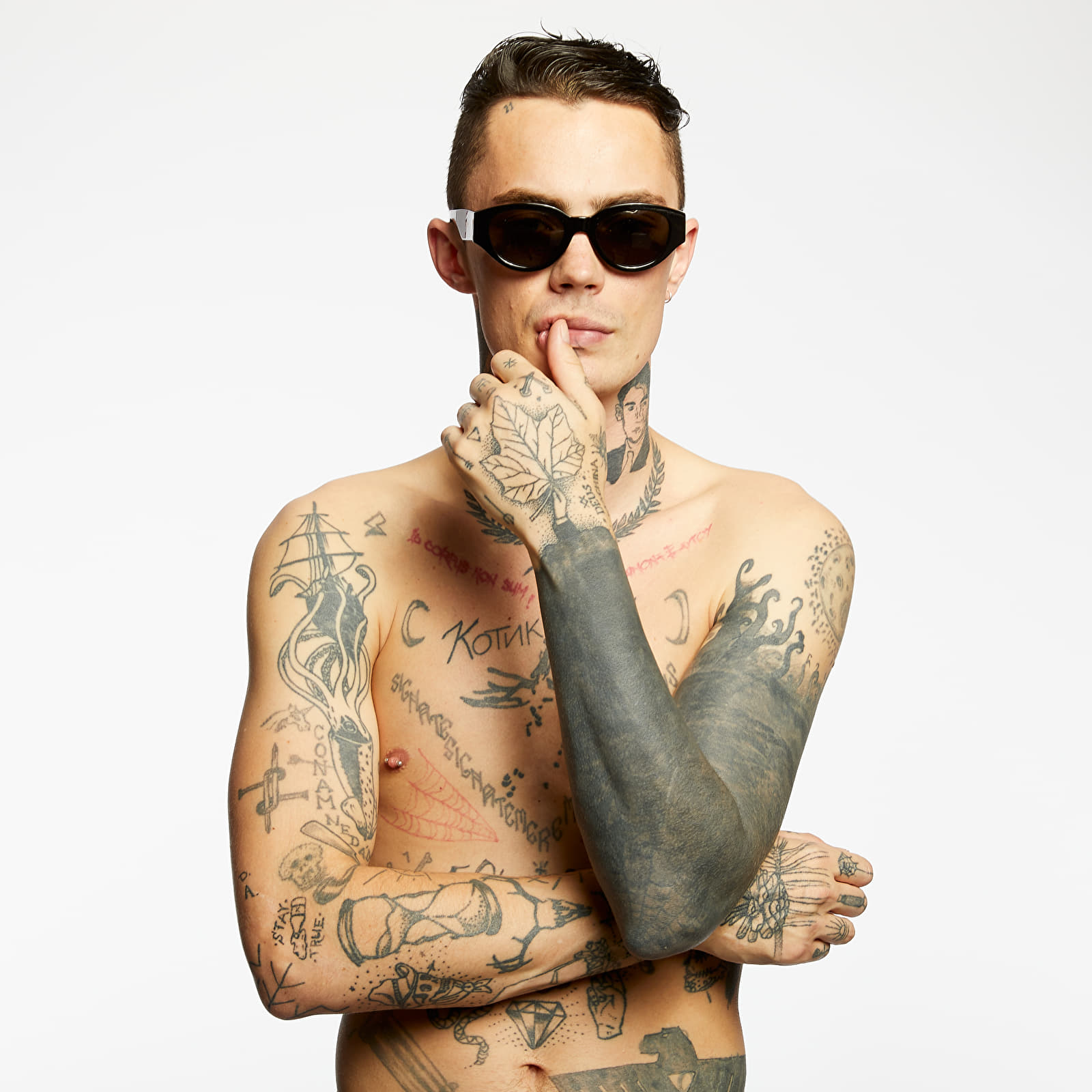 Sunglasses RETROSUPERFUTURE Drew Mama Sunglasses Black Footshop
