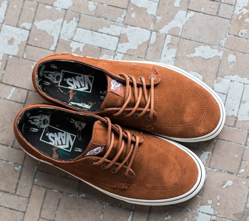 Vans authentic decon (scotchgard) monk's robe sale