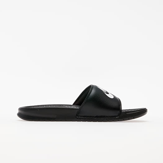 mule nike benassi homme