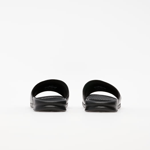 Nike benassi slides all black 2025