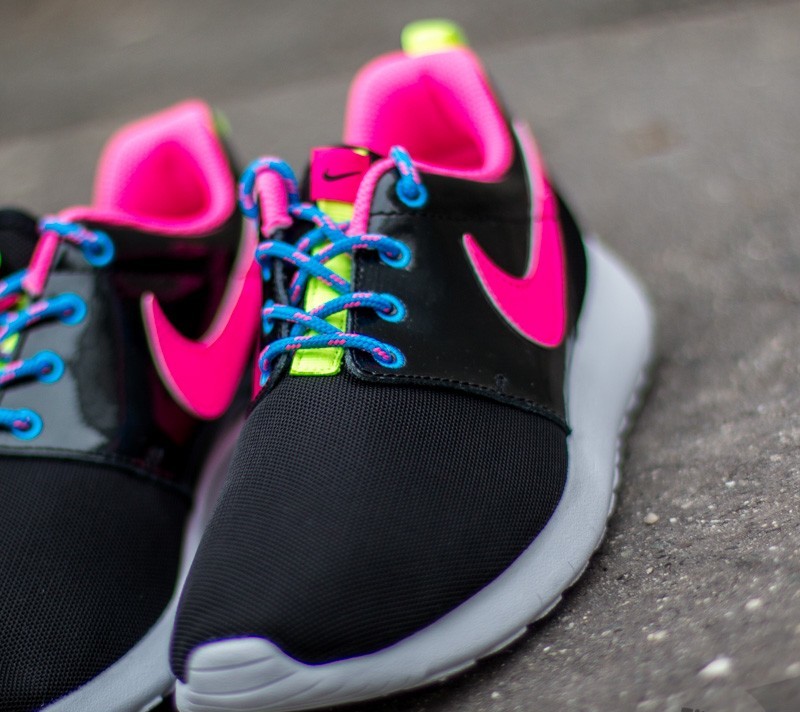 All pink cheap roshes
