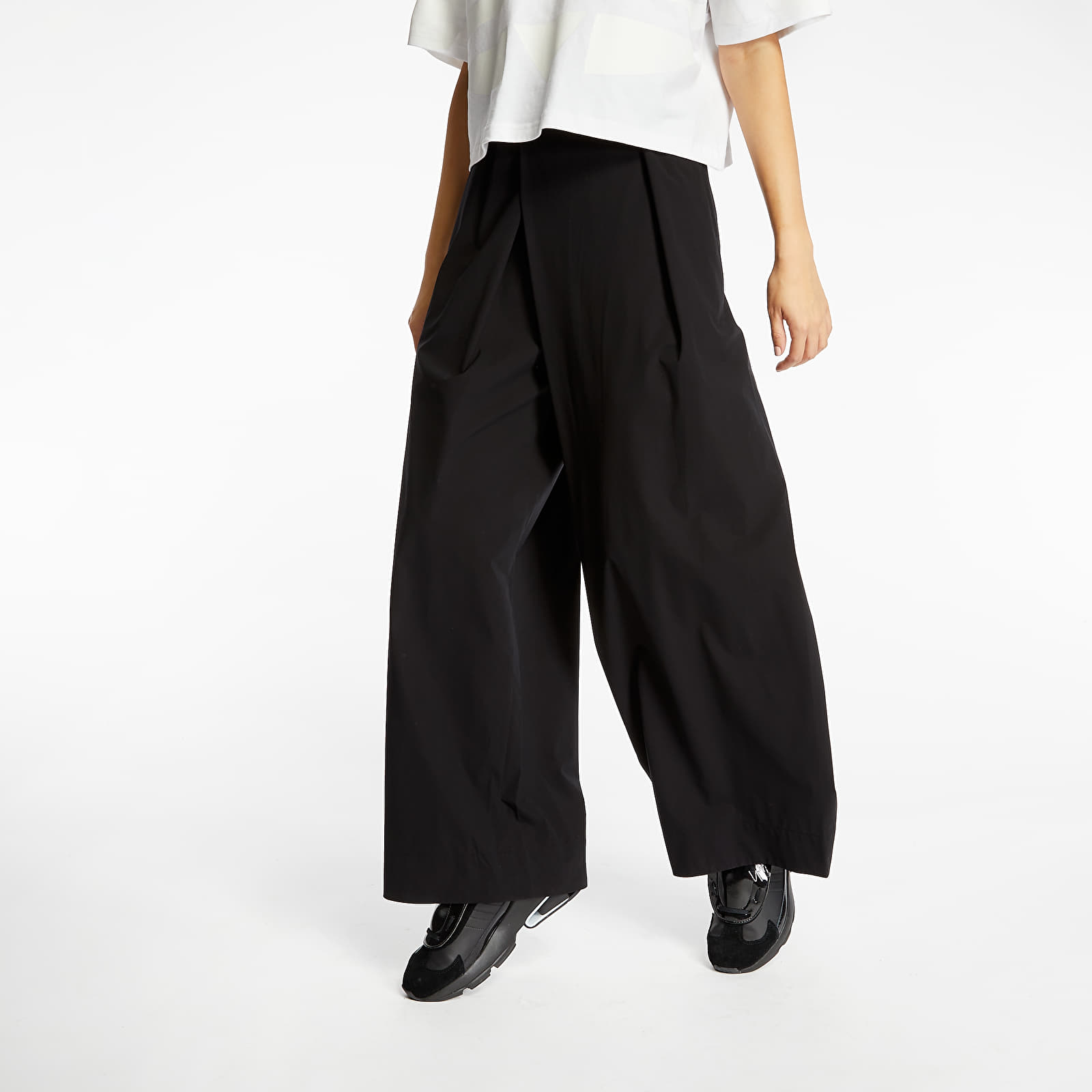 Nohavice Y-3 Travel Wide Pants Black