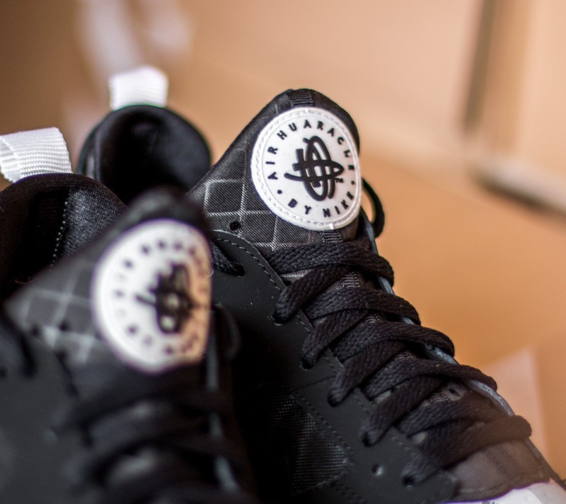 Men's shoes Nike Air Trainer Huarache Low Black/ White-Black