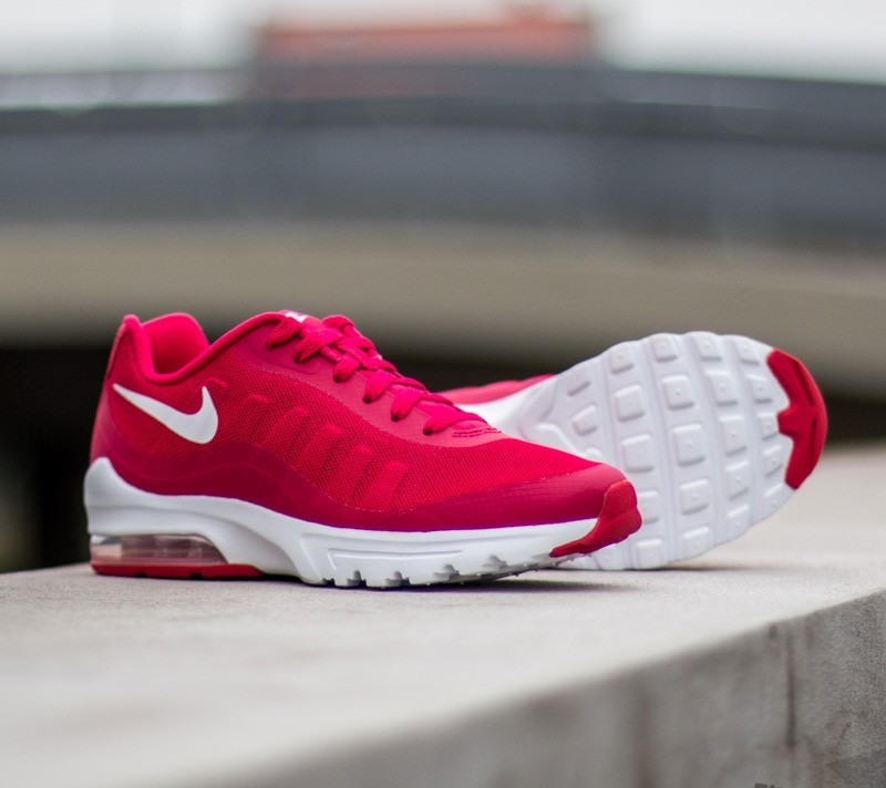 Women's shoes Nike Wmns Air Max Invigor Very Berry/ White