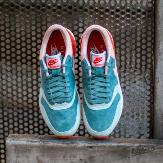Nike air odyssey 1984 top