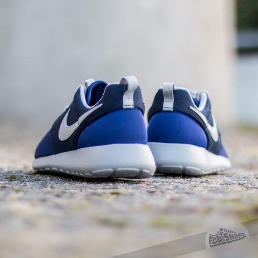 Grey and blue roshes hot sale