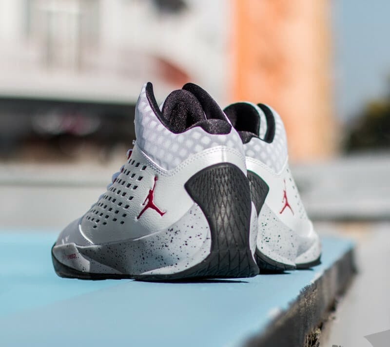 Nike air jordan rising high 2 clearance