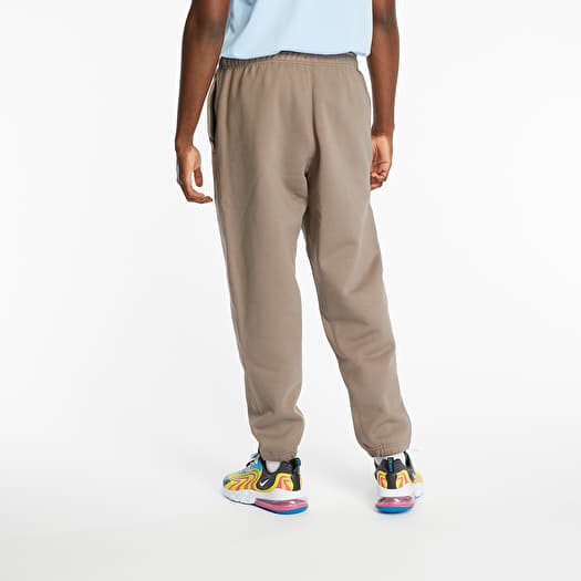 Nikelab pants discount olive grey