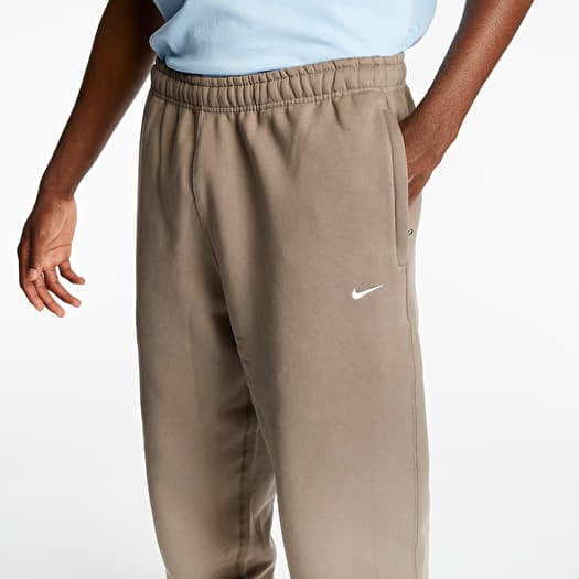 Nikelab pants discount olive grey