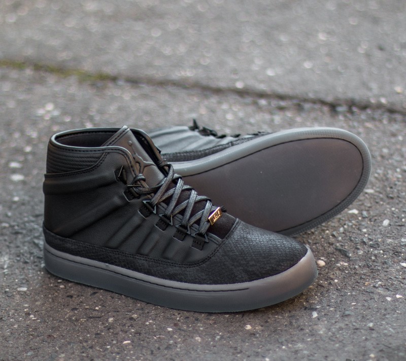 Zapatillas Hombre Jordan Westbrook 0 Black/ Metallic Gold- Black