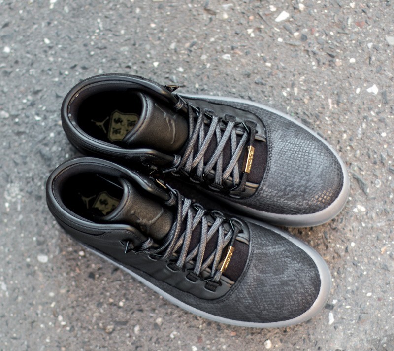 Zapatillas Hombre Jordan Westbrook 0 Black/ Metallic Gold- Black