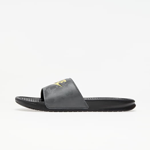 Nike air benassi sales