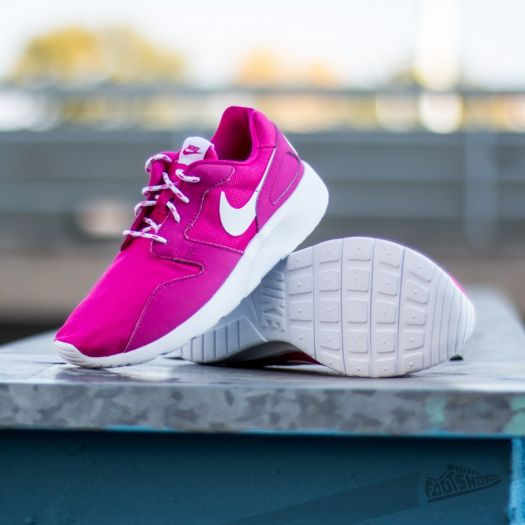 Nike kaishi mujer outfit top