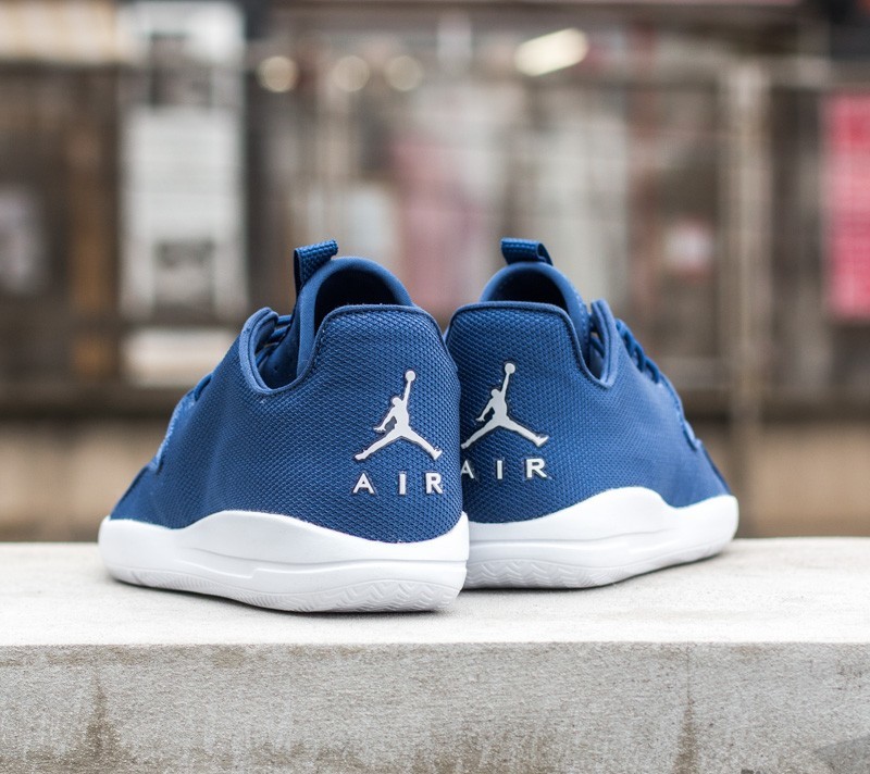 Jordan eclipse blu new arrivals