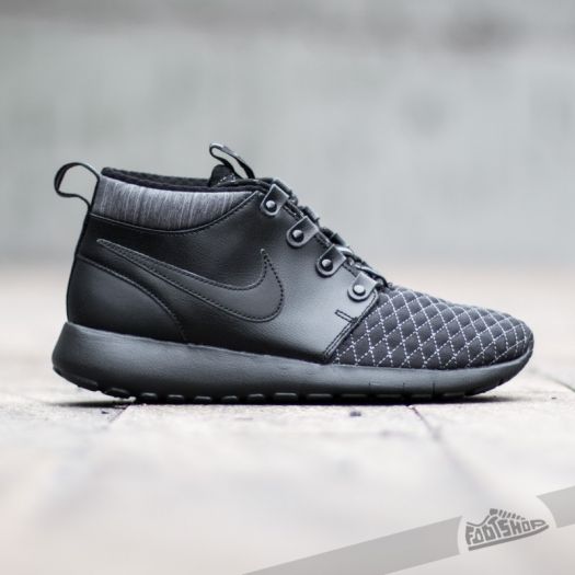 Nike roshe 1 all black outlet