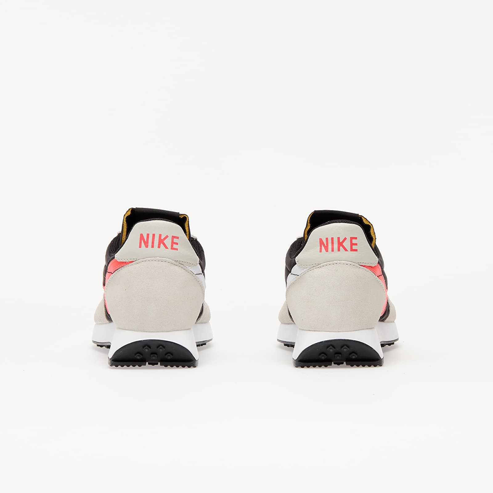 Moški čevlji Nike Air Tailwind 79 Black/ Flash Crimson-Light Bone-White