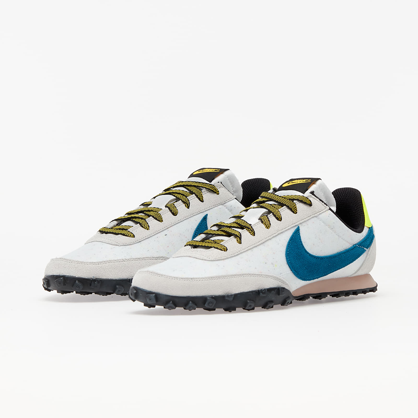 Nike waffle sales racer green
