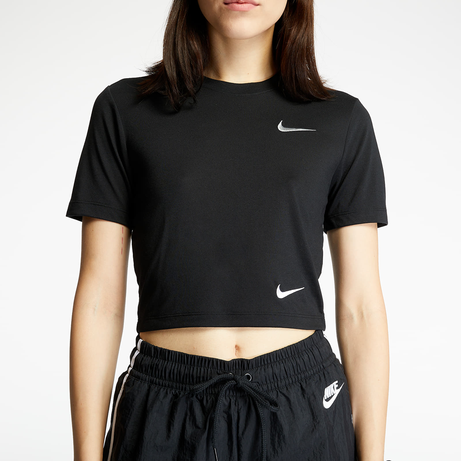 T shirts Nike Sportswear Slim Fit Crop Top Black Footshop