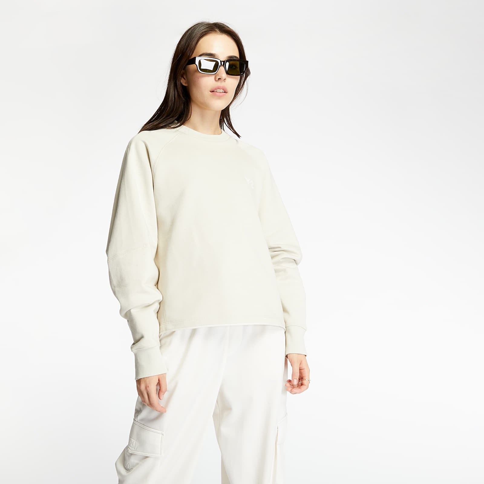 Суичърти Y-3 Classic Logo Crewneck Ecru