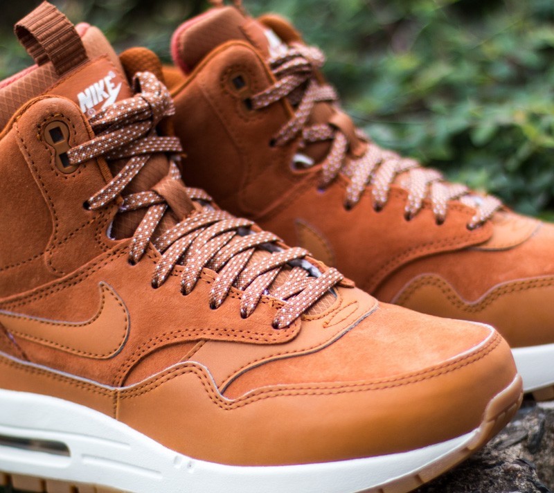 Damesko Nike Wmns Air Max 1 Mid Sneakerboot Tawny/ Tawny- Sail- Gum Medium Brown