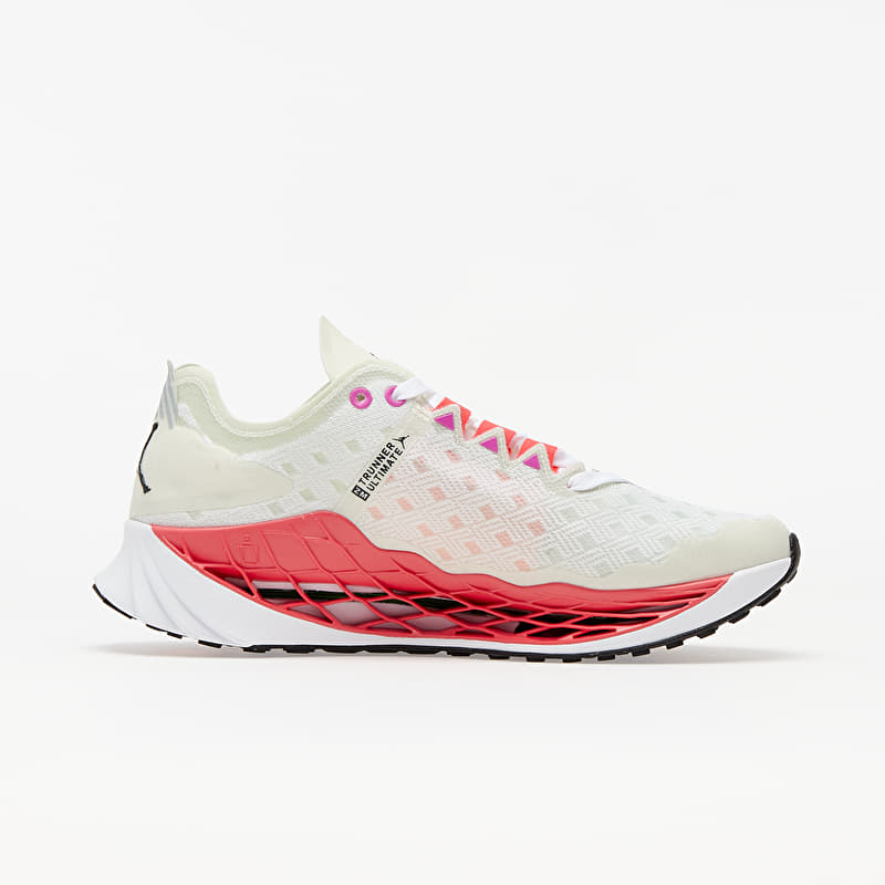 Jordan Zoom Trunner Ultimate White/ Black-Flash Crimson-Spruce