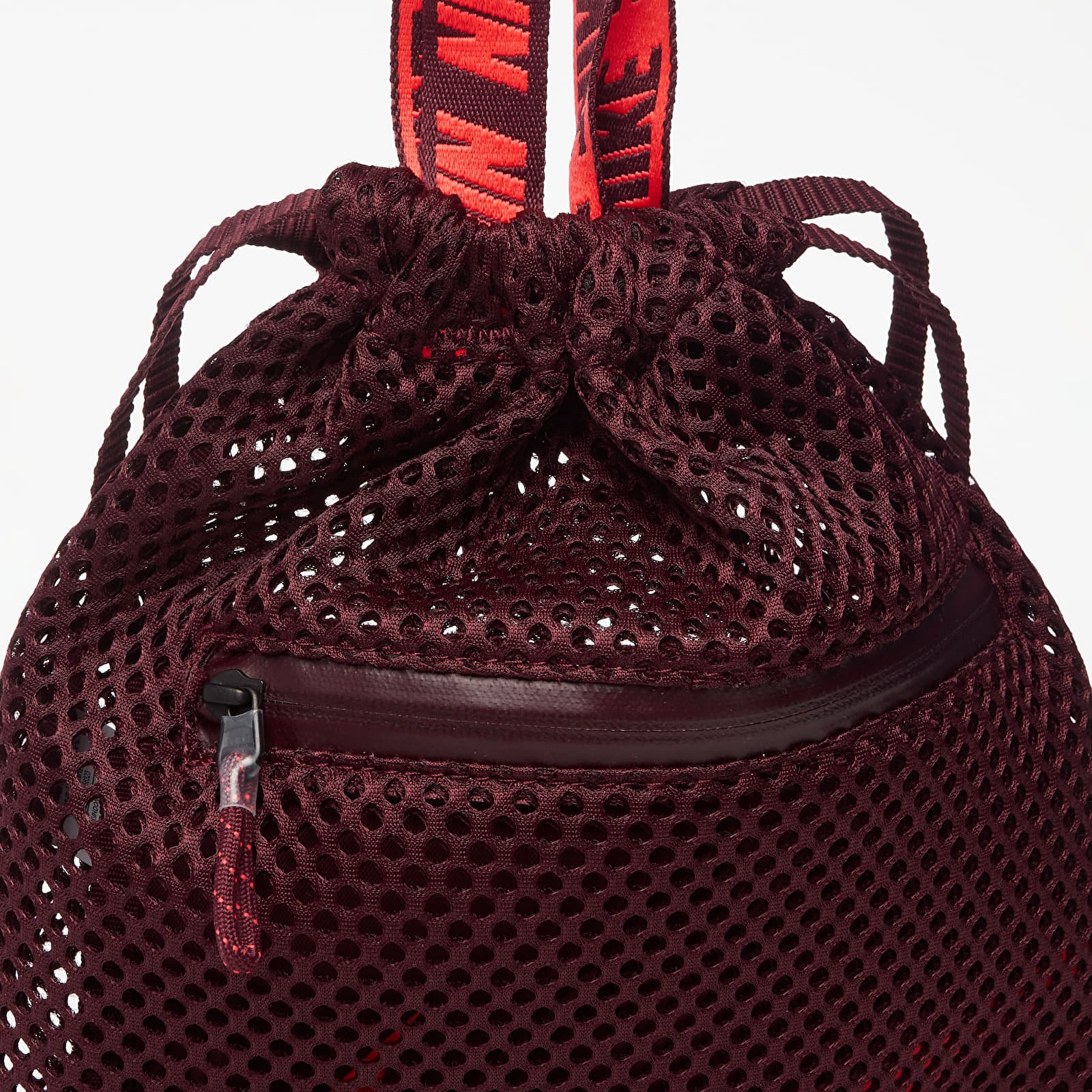 Krepšiai ir kuprinės Nike Sportswear Essentials Gymsack Night Maroon/ Night Maroon/ Laser Crimson