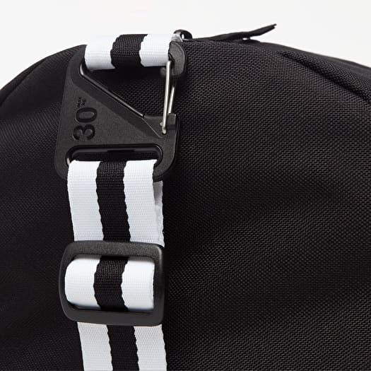 nike black heritage duffle bag