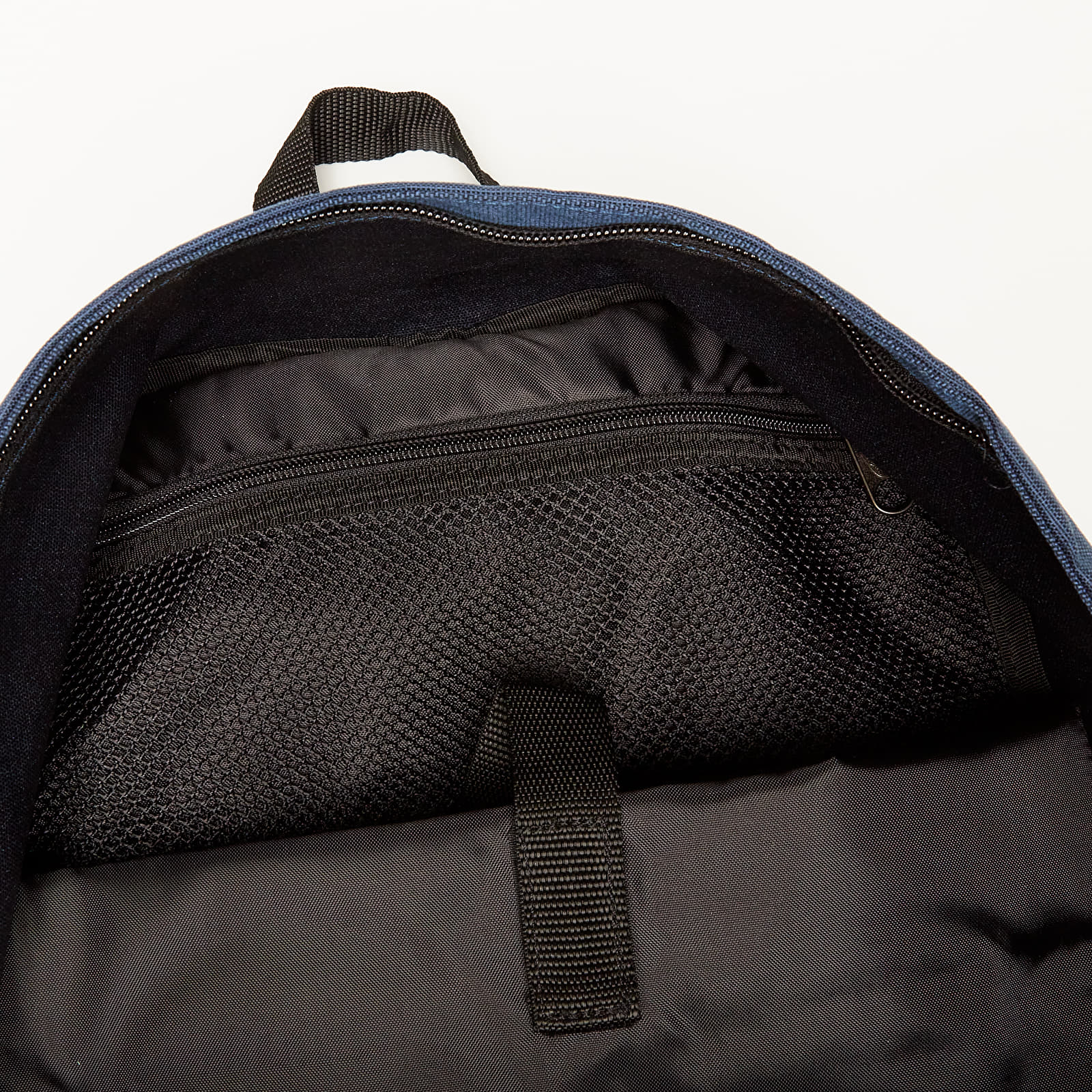 Рюкзаки EASTPAK Out Of Office Backpack Frozen Navy