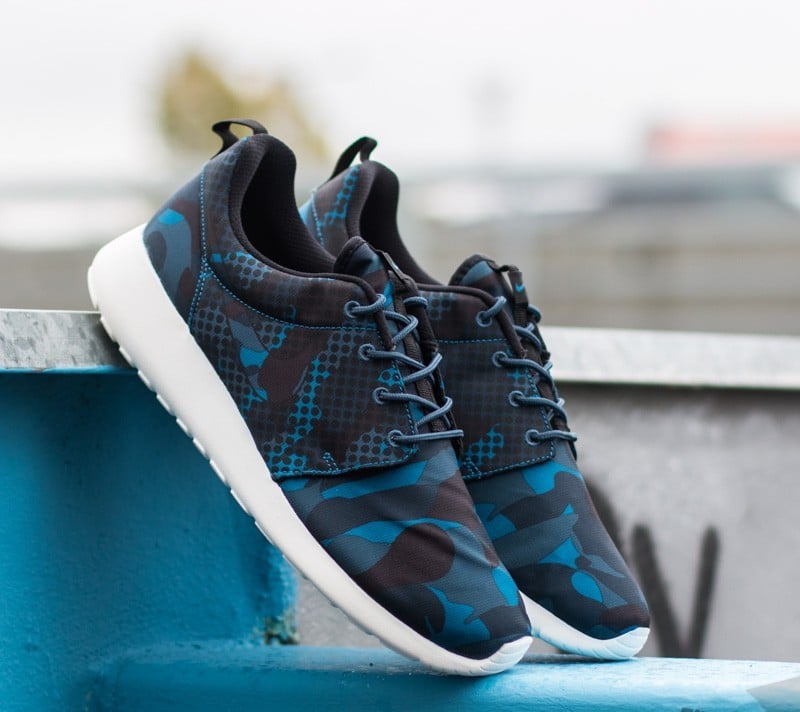 Nike roshe best sale one print price