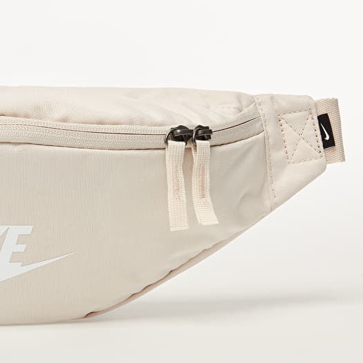 Sac banane nike prix 2025