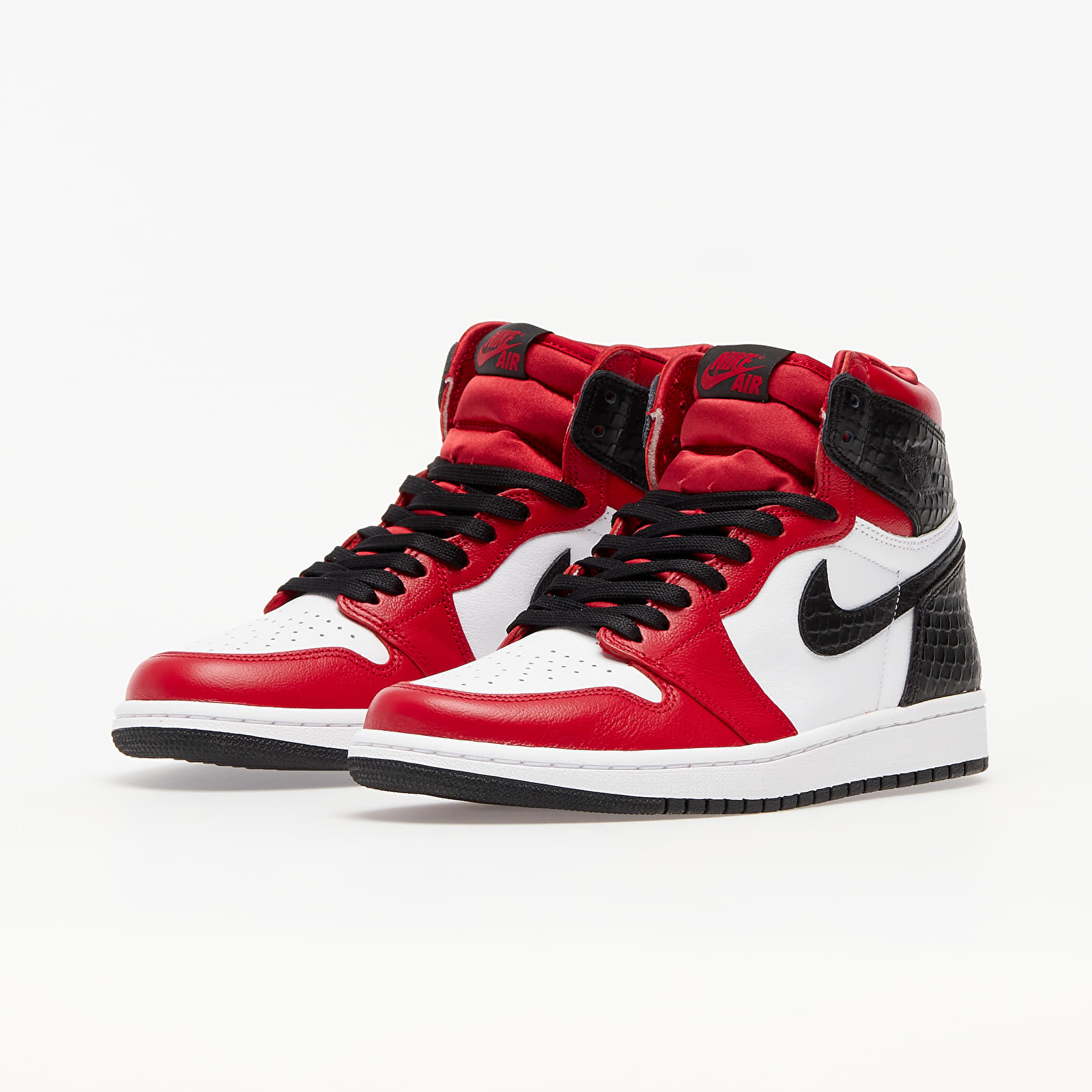 Women s shoes Air Jordan 1 High OG Gym Red Black White Footshop
