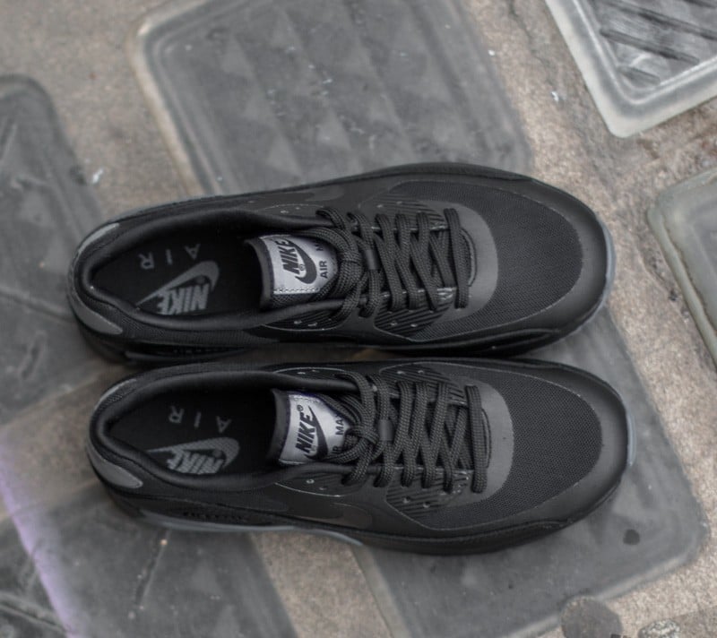 Damen Sneaker und Schuhe Nike W Air Max 90 Ultra Essential Black/Black-Cool Grey-Pure Platinum 