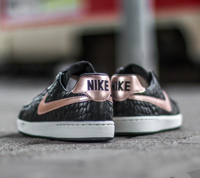 Ženski čevlji Nike W Tennis Classic Ultra Premium QLT Black/ Metallic Rose Gold