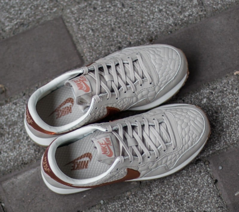 Women s shoes Nike W Air Pegasus 83 Premium Quilted String Metallic Red Bronze Sail Gum Medium Brown Footshop