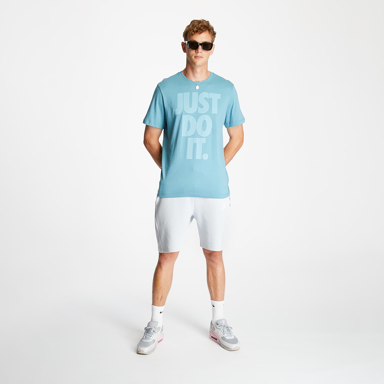 Shortsit Nike Sportswear Tech Fleece Shorts Pure Platinum/ White