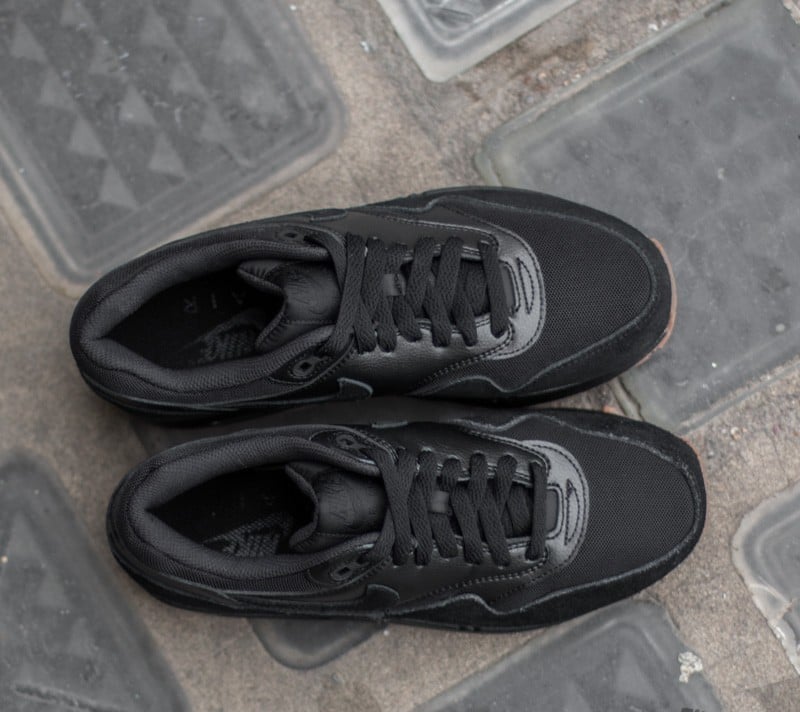 Scarpe donna Nike Wmns Air Max 1 Essential Black/ Black- Gum Medium Brown