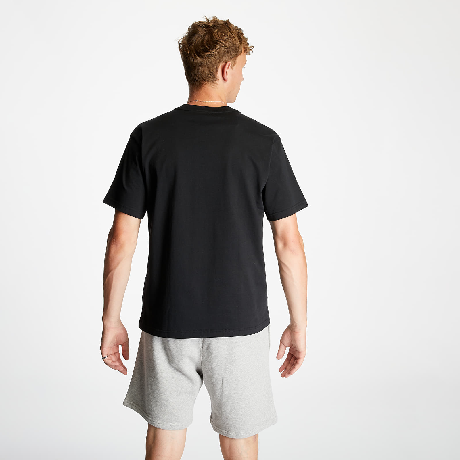 T-shirts adidas Circle Trefoil Tee Black
