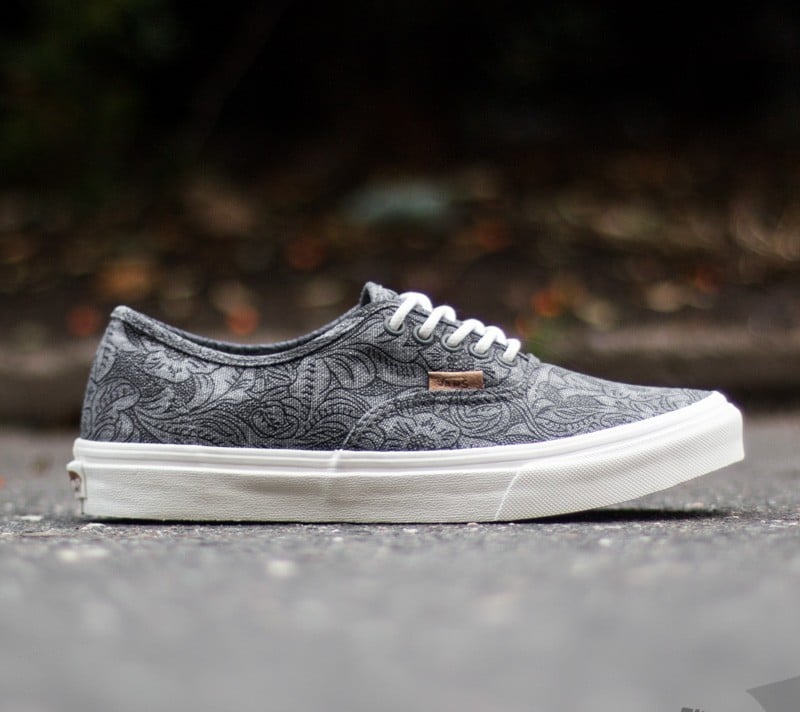Vans clearance authentic motif