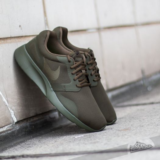 Nike kaishi vs air max thea shop