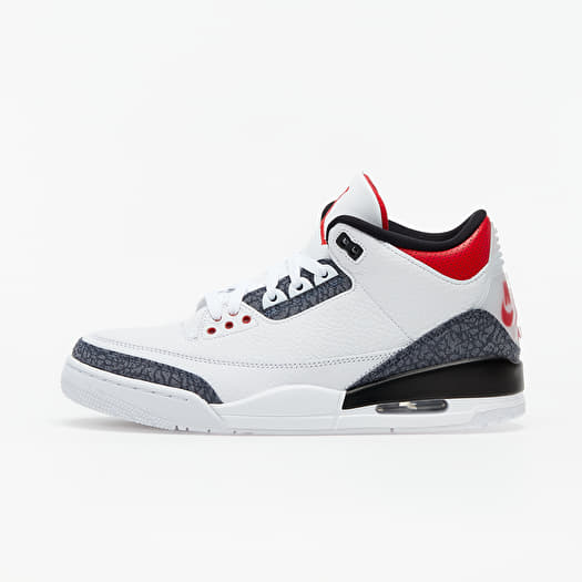Jordan retro 3 white and red hotsell