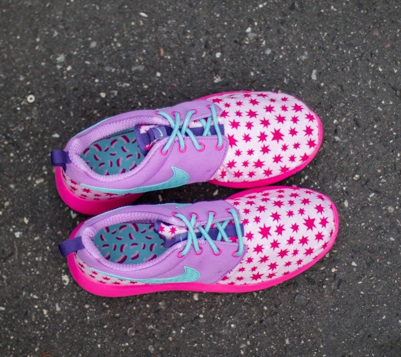 Women's shoes Nike Roshe One Print (GS) Prms Pink/ Td Purple Blue- Fuchsia Glow- Pink