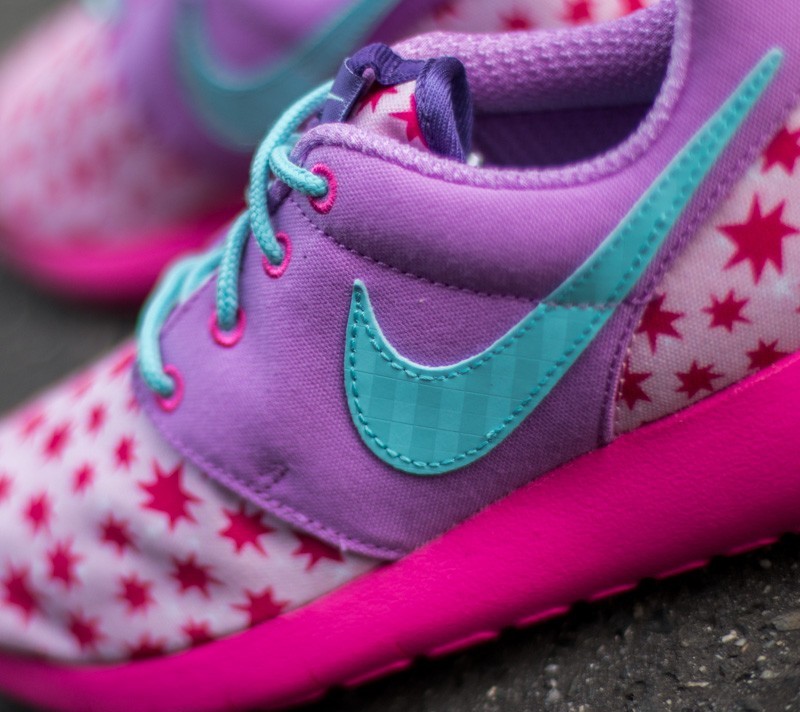 Nike roshe pink purple new arrivals