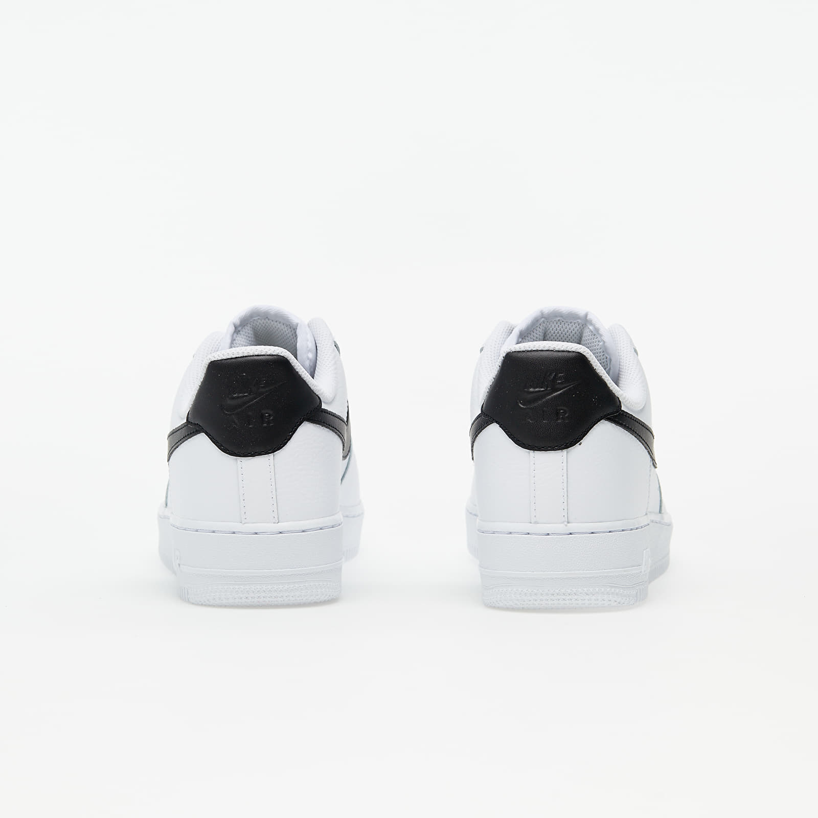 Дамски кецове и обувки Nike WMNS Air Force 1 '07 White/ White-Black