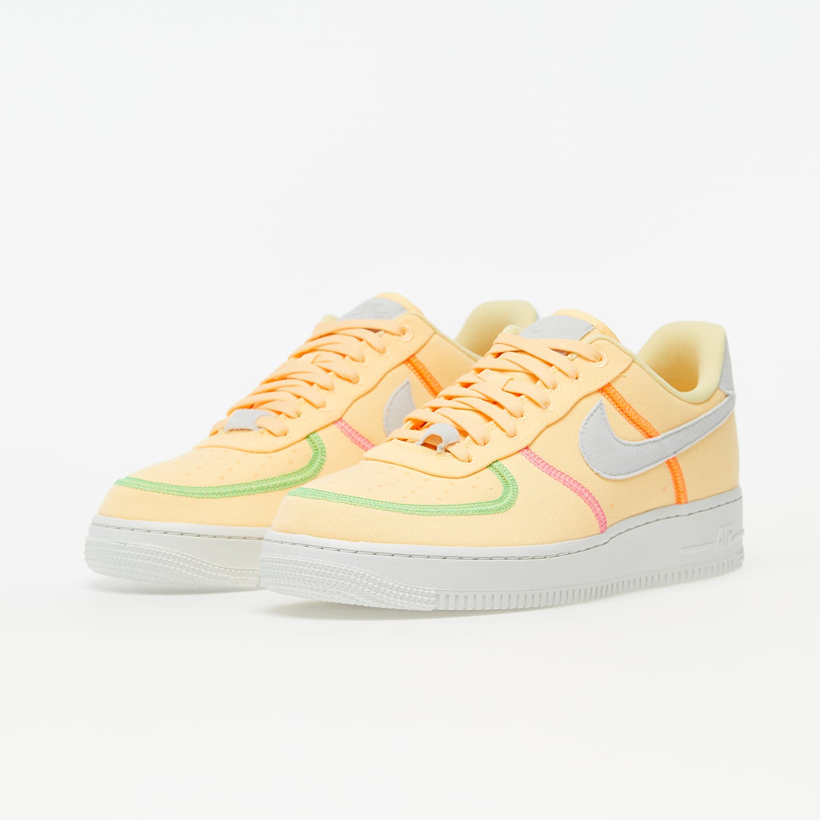Zapatillas mujer Nike Air Force 1 '07 LX Melon Tint/ Photon Dust-Poison Green