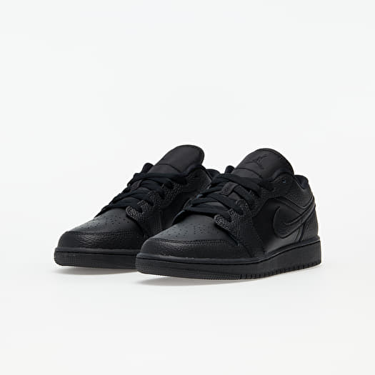 Jordan full black sale