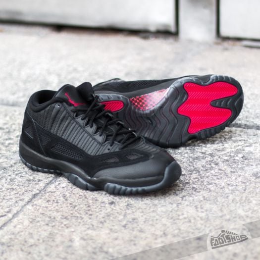 True outlet red 11s