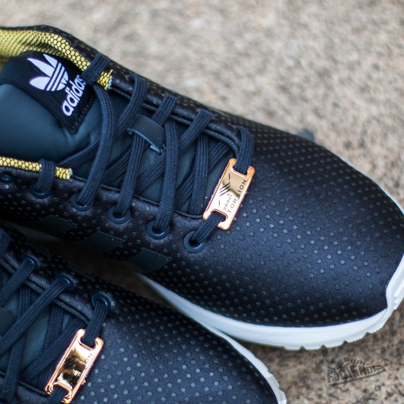adidas ZX FLUX W Legink/ Legink/ Gold Metal | Footshop