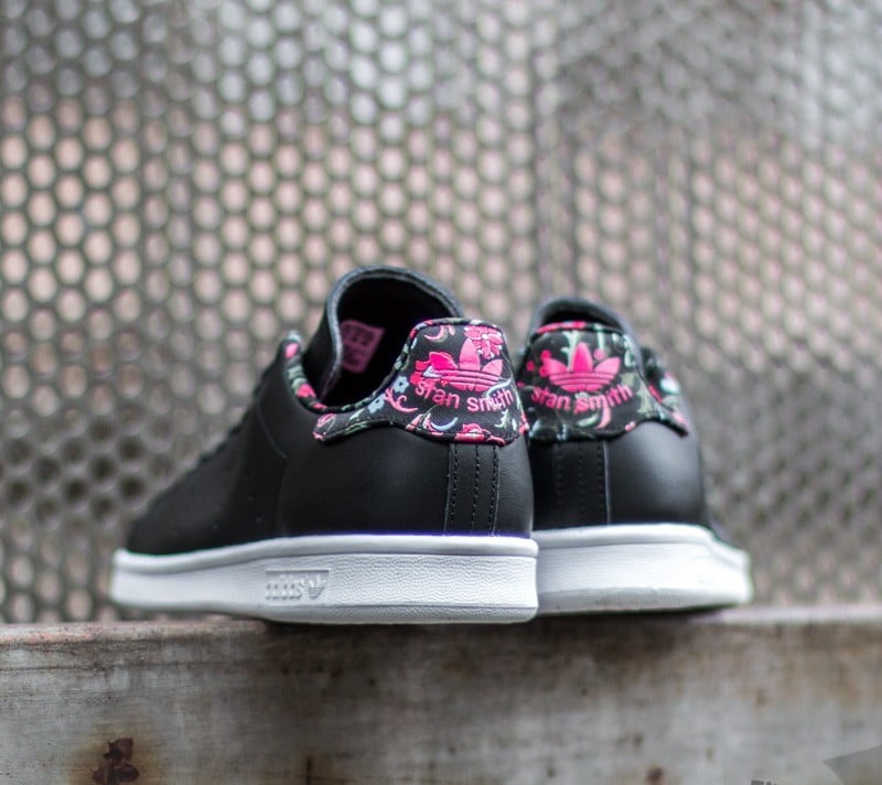Women s shoes adidas Stan Smith W Core Black Core Black Vivber Footshop