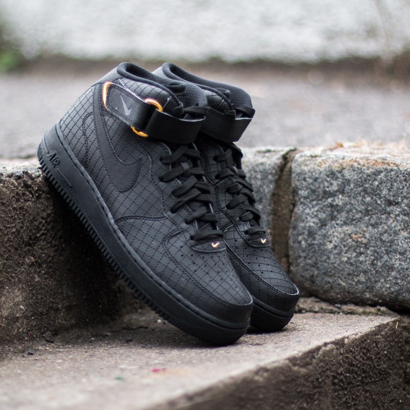 Mid Nike Air Force Meskie Czarne Wysokie Nike Air Force '07 LV8 Suede Męskie Czarne Wysokie Za Kostkę Skórzane  AA1118001 ▷ Sklep Sizeer